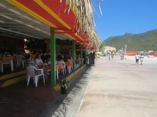 مبيت وإفطار فيليبسبورغ Calinago Friendly Family Sxm المظهر الخارجي الصورة